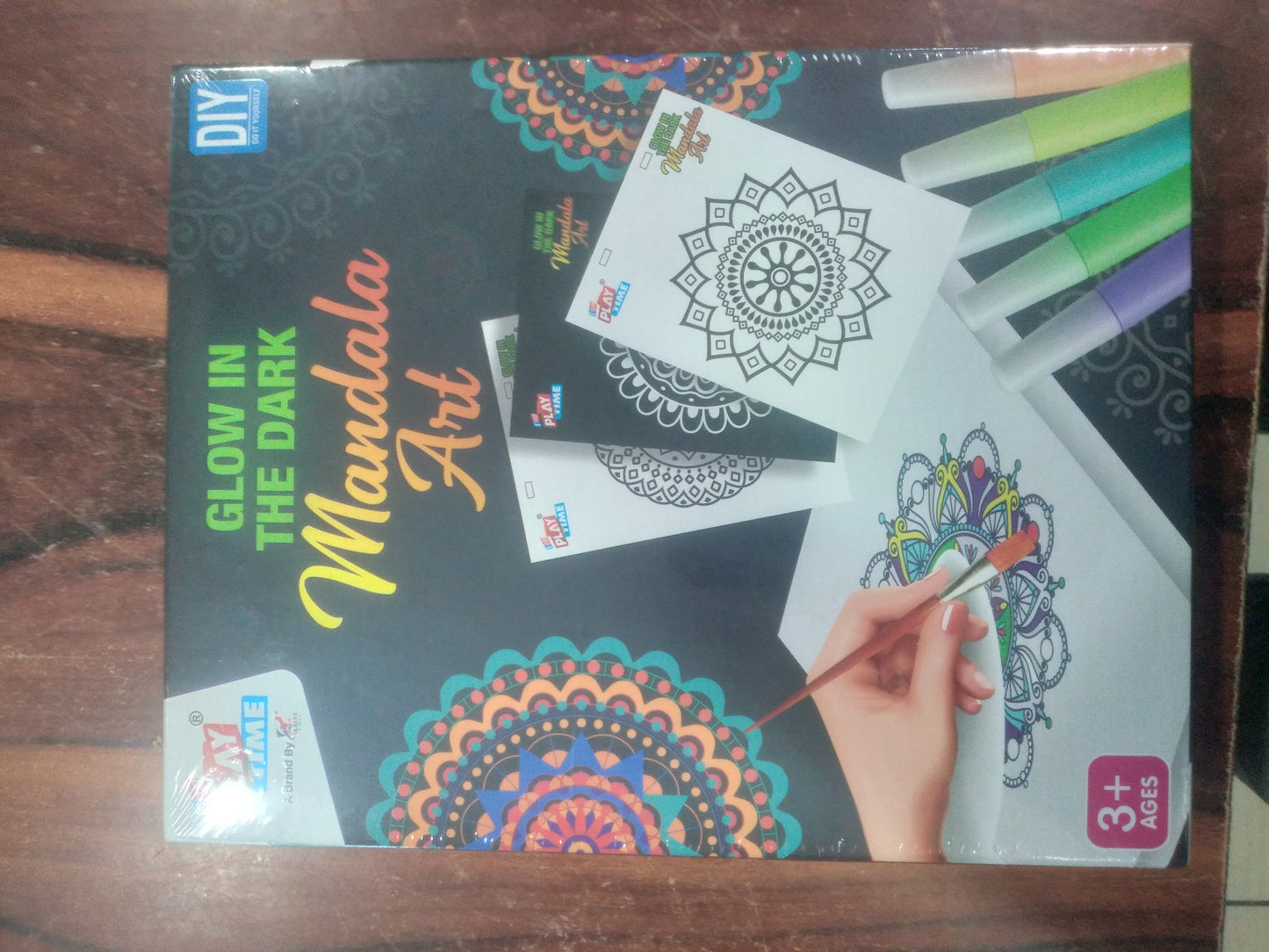 MANDALA ART SMALL GLOW IN DARK