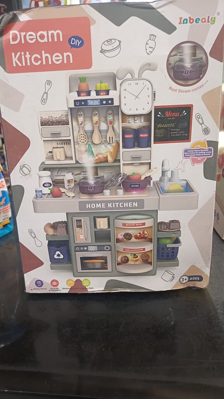 DREAM KITCHEN NEW