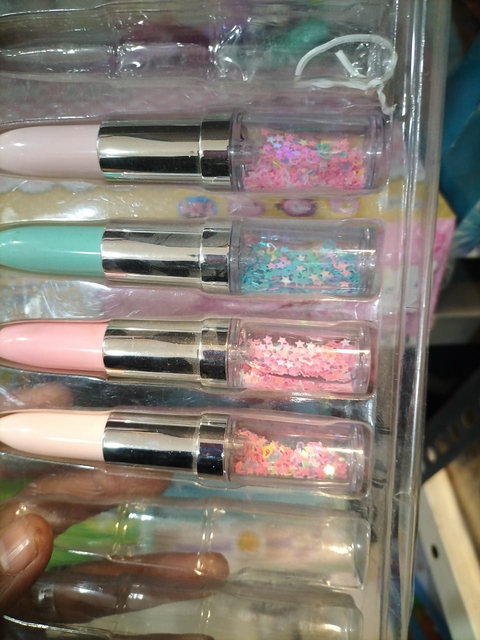 Refurbished item - lipstick pencil