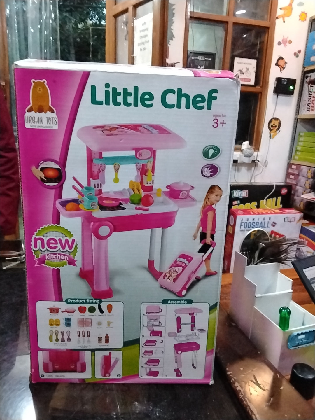 LITTLE CHEF TROLLY NEW