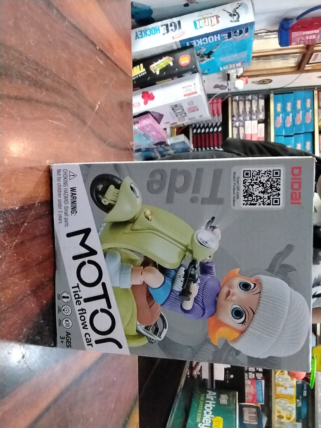 Motor tide flow scooter