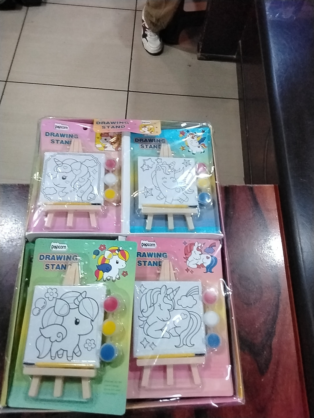 Drawing stand  with colour 10198