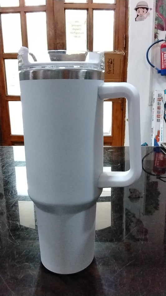 TUMBLER CUP WITH STRAW NEW