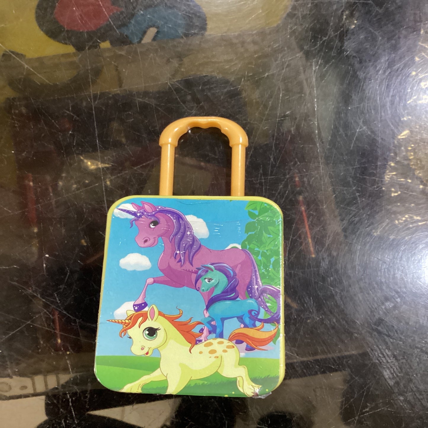 Luggage Sharpner